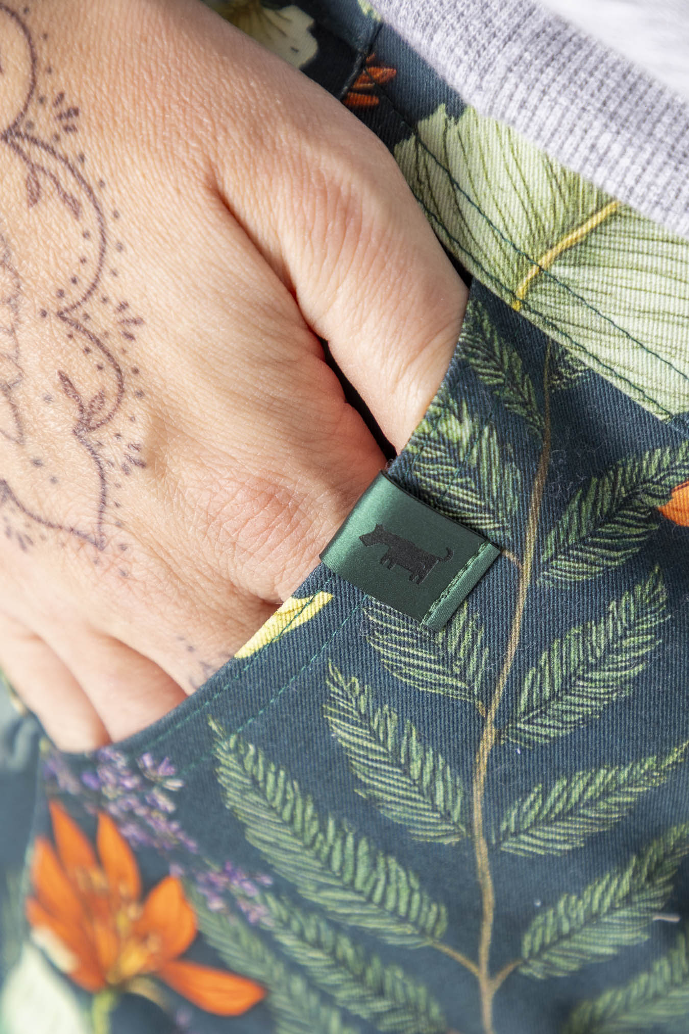 jeansy-kwiat-paproci (2)