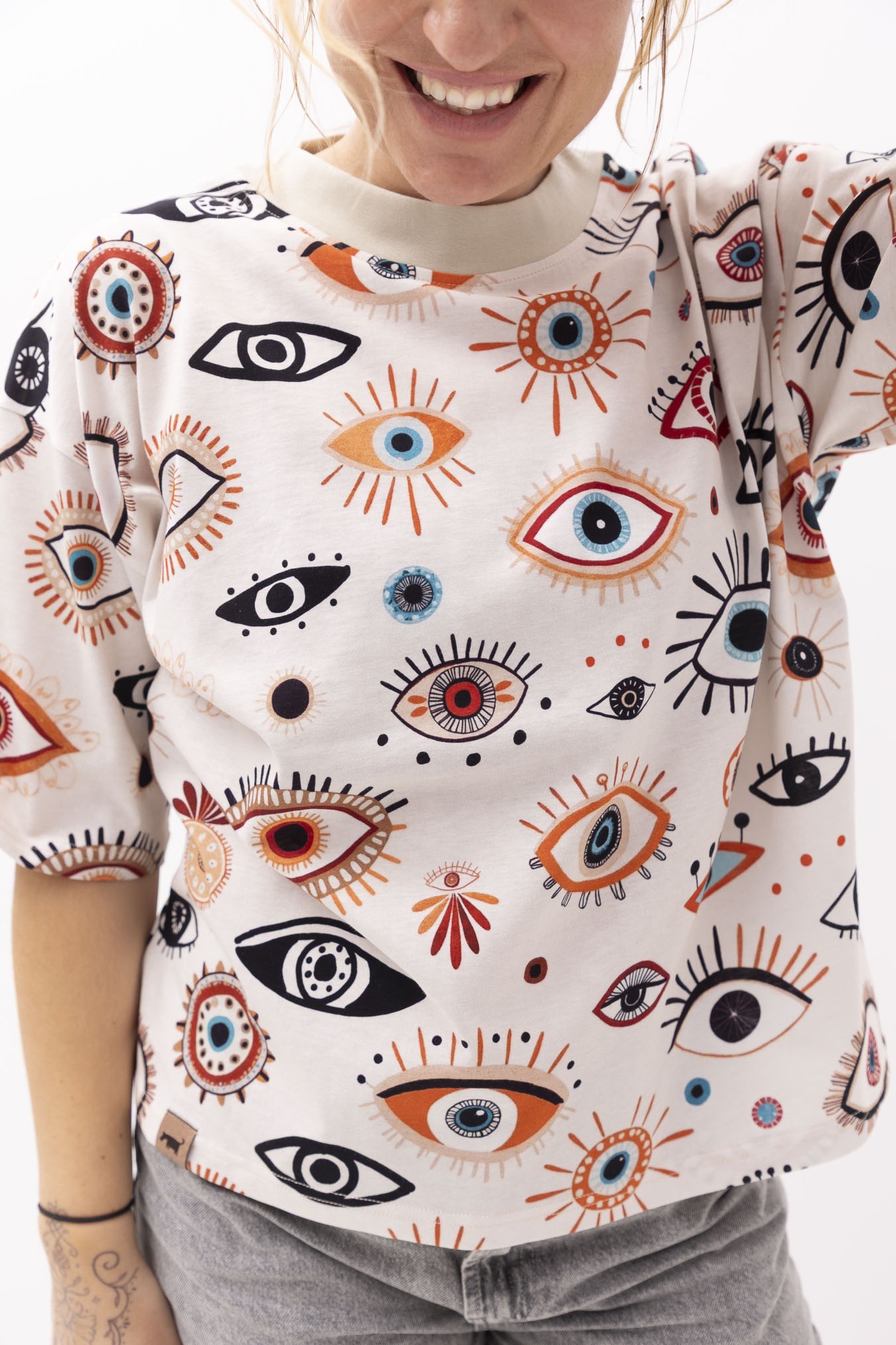 t-shirt-oversize-ojo (7)