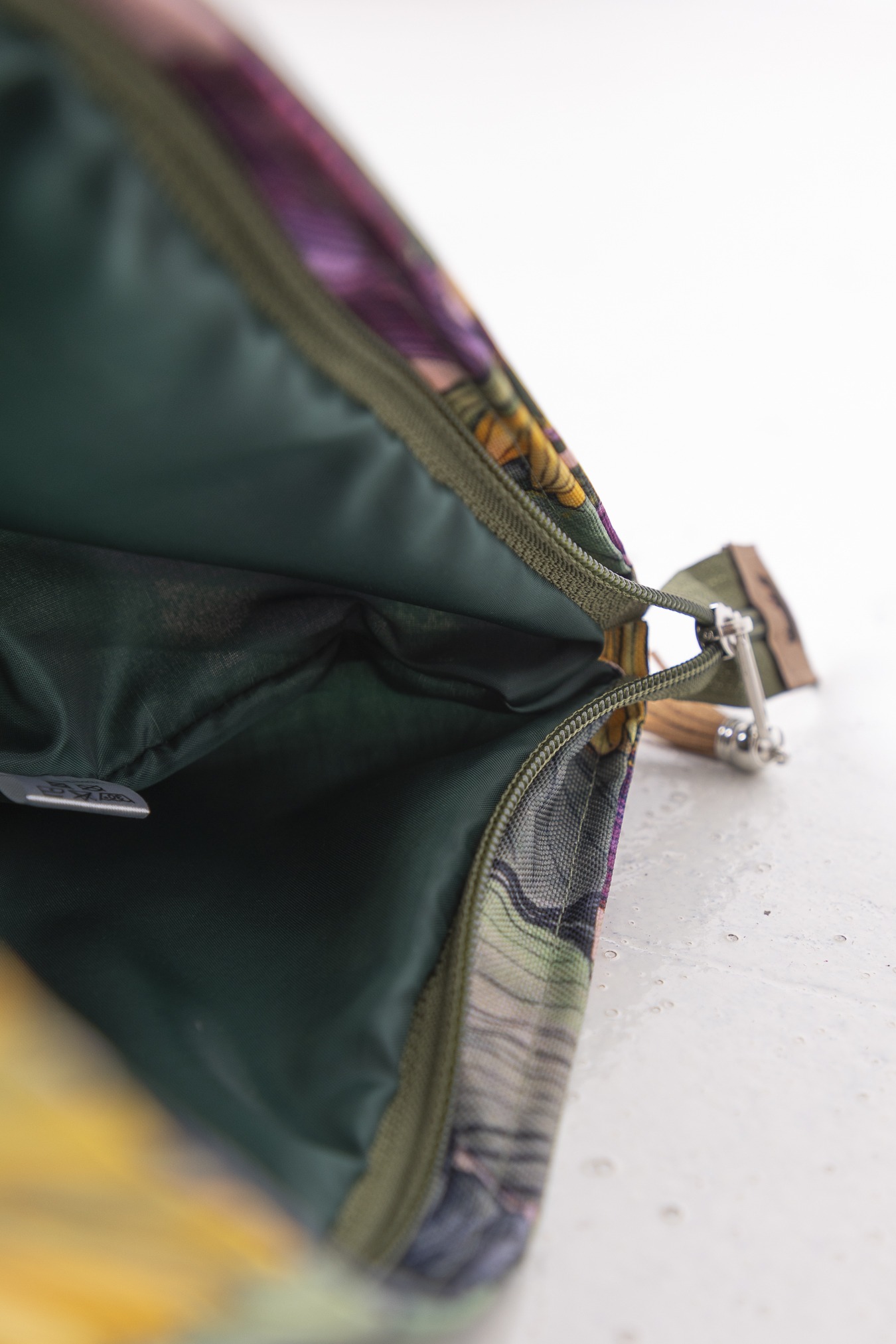 kosmetyczka-banany (1)