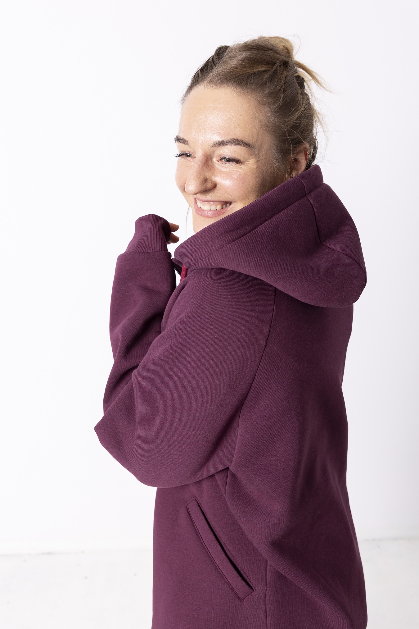 bluza-unisex-z-kapturem-mulled-wine (2)