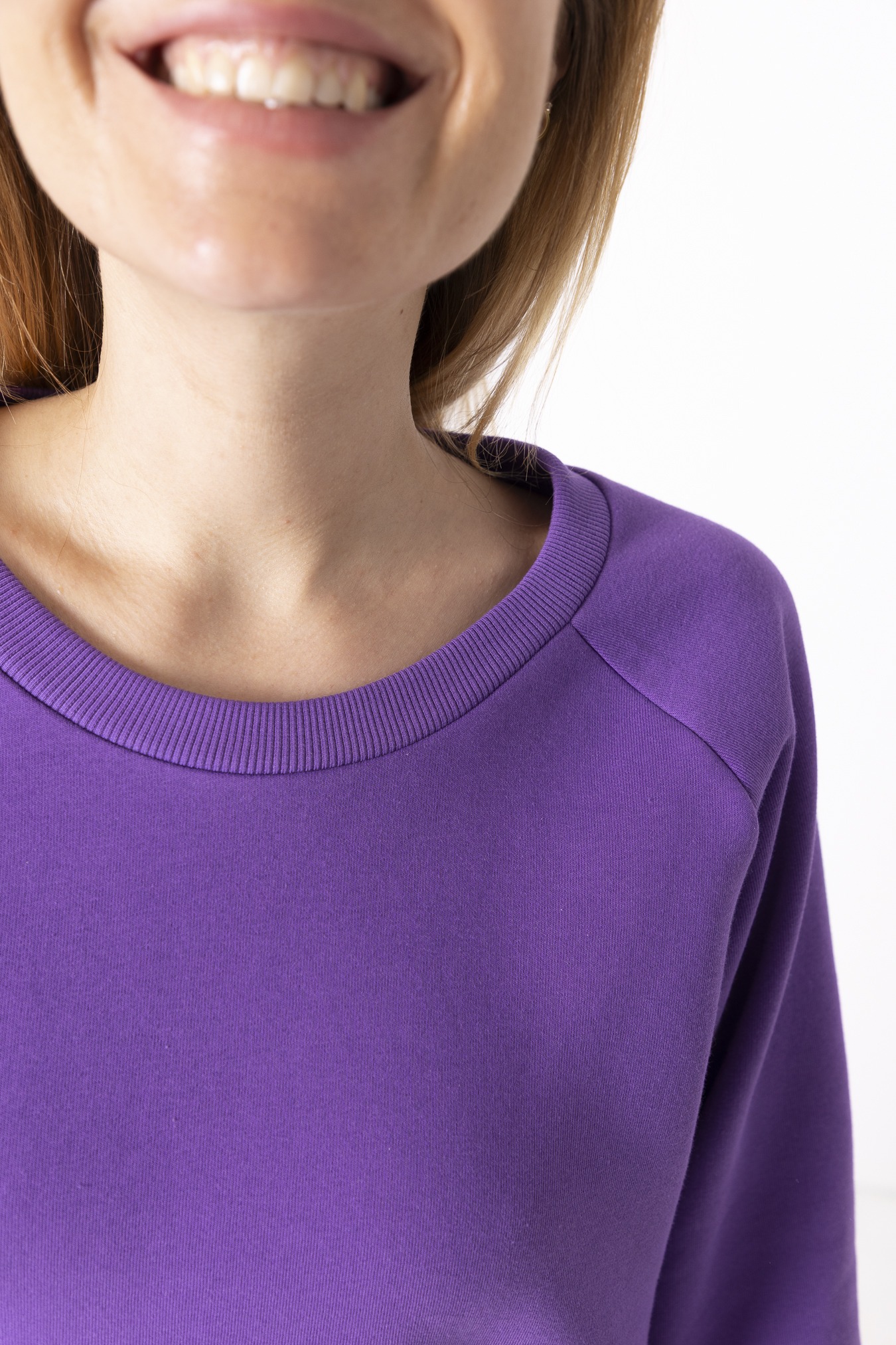 fioletowa-bluza-violet-dziendobry (1)