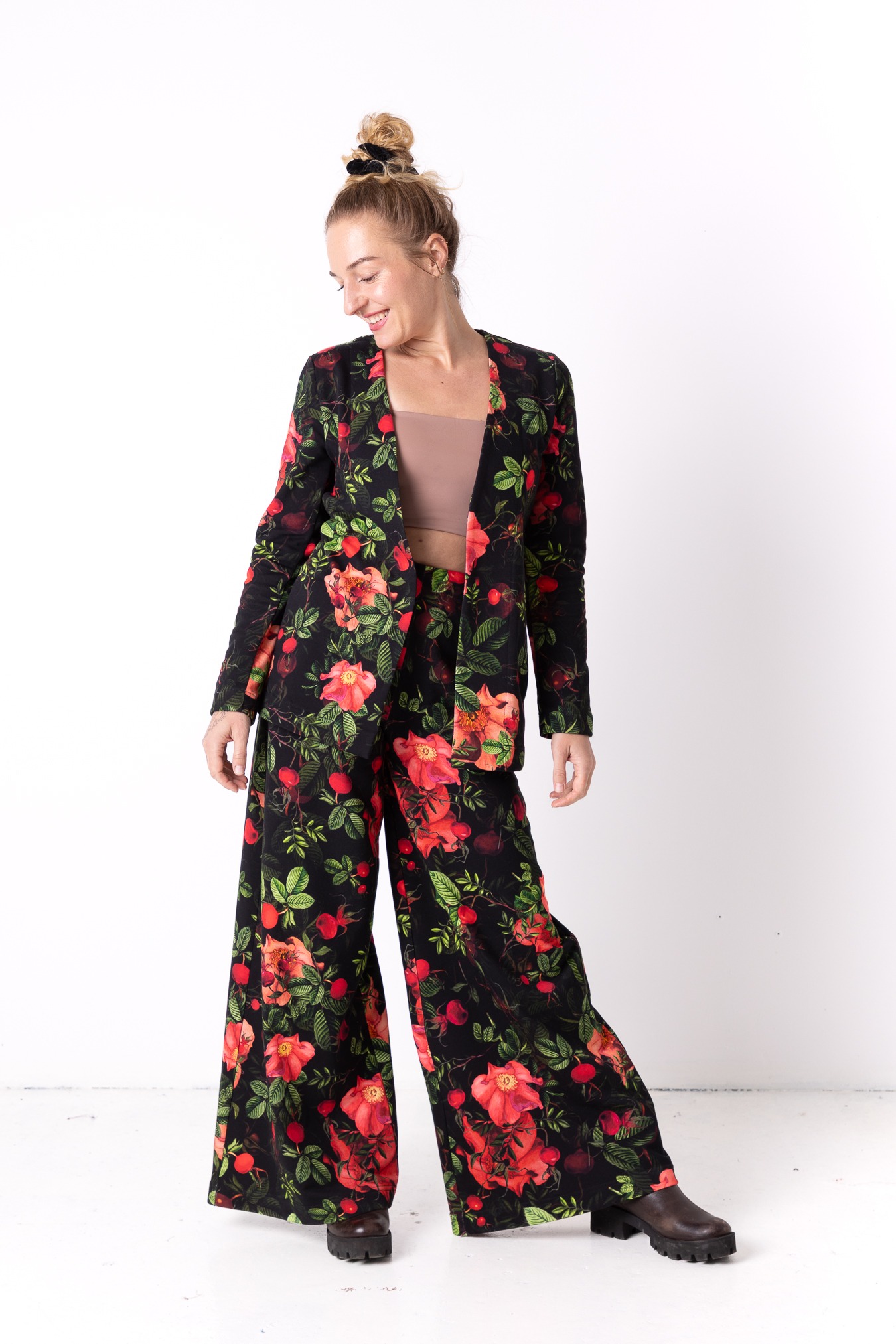 eleganckie-spodnie-wide-leg-dzika-roza (2)