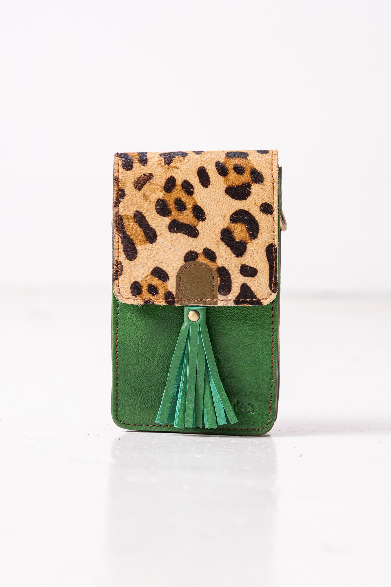 gia-green-torebka-na-telefon (3)